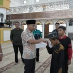 Bupati Asahan Salurkan Santunan Kepada Anak Yatim dan Tukang Becak