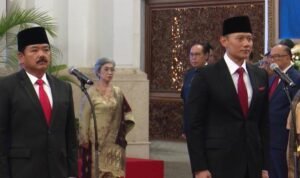 Jokowi Lantik Hadi Tjahjanto Jadi Menko Polhukam dan AHY Menteri ATR