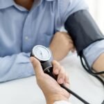 6 Obat Darah Tinggi yang Paling Sering Direkomendasikan di Apotik