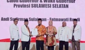 PKS Resmi Serahkan Formulir B1 KWK kepada Andi Sudirman – Fatmawati di Pilgub Sulsel