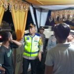 Pastikan Keselamatan Pengedara yang Melintas, Kapolres Palopo Cek Pos Lilin di Songka