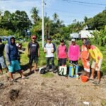 Pj Kades Lengkong Ajak Warga Gotong Royong Bersihkan Lingkungan Desa