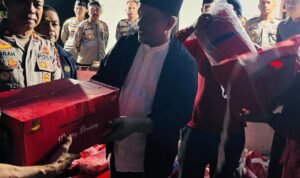 Bupati Luwu Kunjungi Korban Kebakaran di Salubua Suli barat, Pastikan Kebutuhan Dasar Terpenuhi