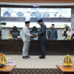 Dorong Tata Kelola Desa dan Pembangunan Berkelanjutan, Bupati Luwu Timur Serahkan 5 Ranperda ke DPRD