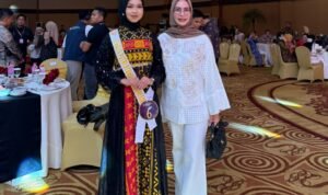 Dibalut Kain Taipa, Finalis Asal Luwu Timur Tampil Memikat di Grand Final Putri Otonomi Indonesia 2025