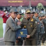 Wamendagri Bima Arya Resmi Tutup Retret Kepala Daerah Gelombang II di IPDN Jatinangor