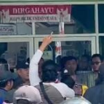 Wartawan dan LSM Kepung Kantor Kemenag Asahan, Tuntut Kakan Dicopot